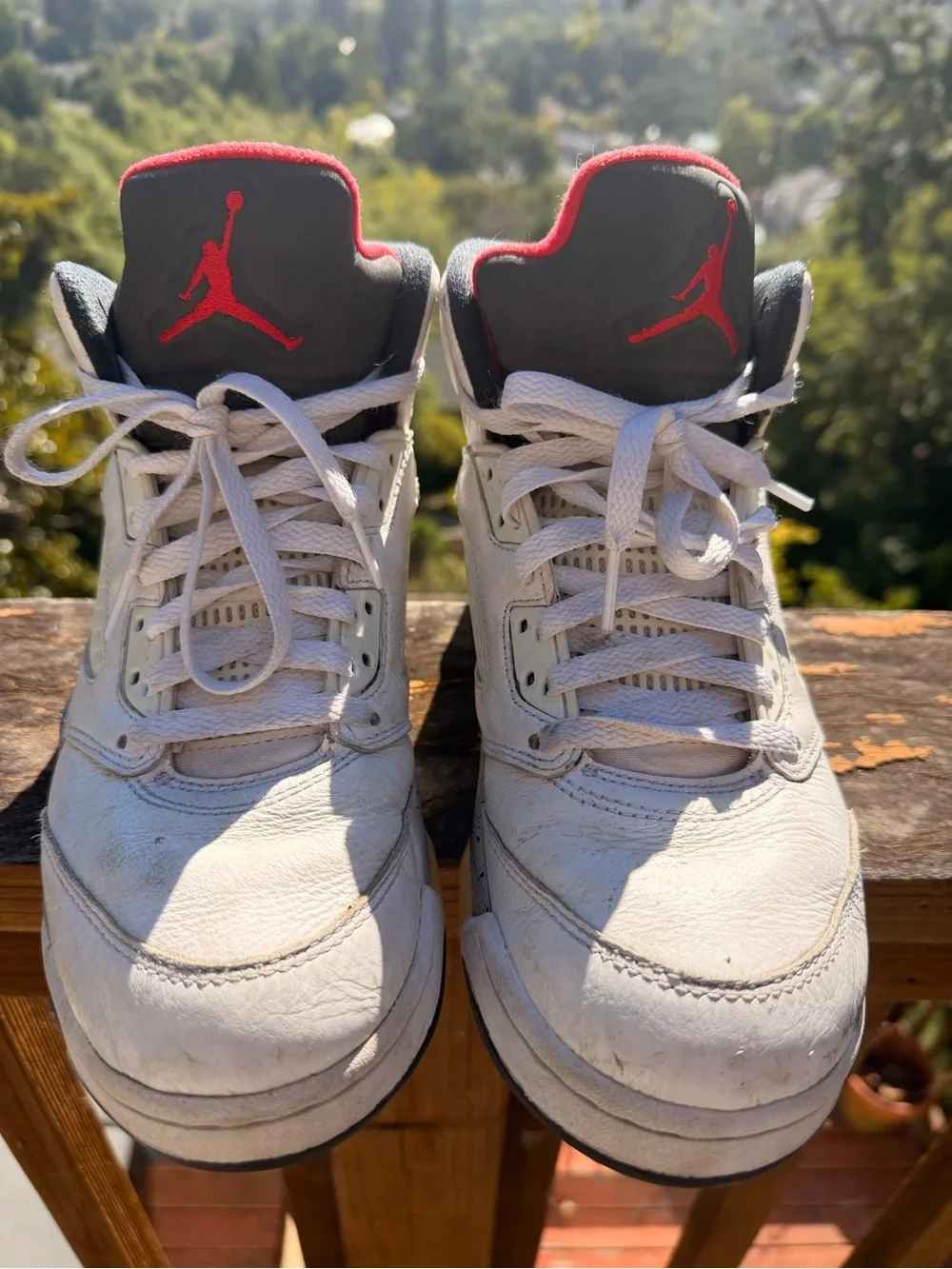 Jordan 5 Retro White Cement Sneakers - Mens 8